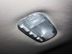 2013款 2.0L AT 尊尚型