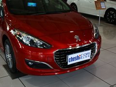 2013款 2.0L AT 尊尚型