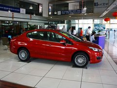 2013款 2.0L AT 尊尚型