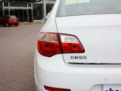 2013款 1.5T 手动 时尚型