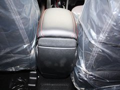 2013款 1.5T 手动 时尚型