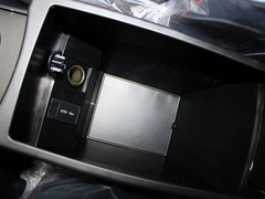 2013款 1.5T 手动 时尚型