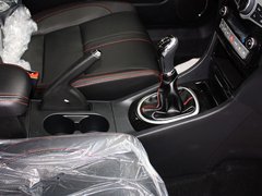 2013款 1.5T 手动 时尚型
