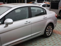 2013款 1.5T 手动 精英型