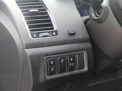 2013款 1.5T 手动 尊贵型