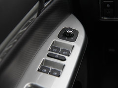 2013款 1.5T 手动 尊贵型