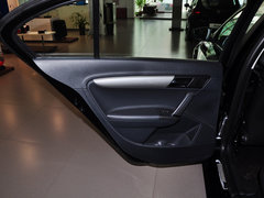 2013款 改款经典 1.6L 自动 舒适版