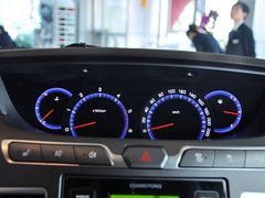 2014款 2.0T 自动 两驱精英导航版 7座