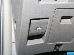 2014款 2.0T 自动 两驱精英导航版 7座
