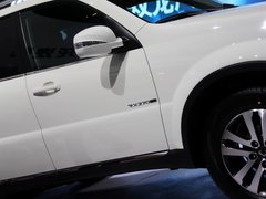 2014款 2.7T 自动 四驱豪华导航版 5座