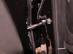 2014款 2.7T 自动 四驱豪华导航版 5座