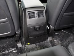 2014款 2.7T 自动 四驱豪华导航版 5座
