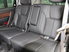 2014款 2.7T 自动 四驱豪华导航版 5座