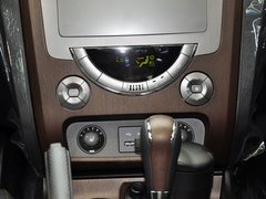 2014款 2.7T 自动 四驱豪华导航版 5座