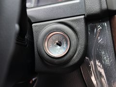 2014款 2.7T 自动 四驱豪华导航版 5座