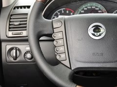 2014款 2.7T 自动 四驱豪华导航版 5座