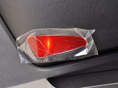 2014款 2.7T 自动 四驱豪华导航版 5座