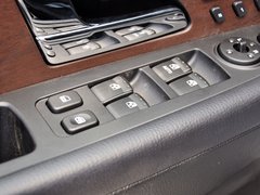 2014款 2.7T 自动 四驱豪华导航版 5座