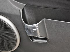 2014款 2.7T 自动 四驱豪华导航版 5座