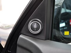 2014款 2.7T 自动 四驱豪华导航版 5座