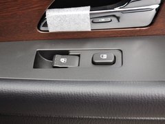 2014款 2.7T 自动 四驱豪华导航版 5座