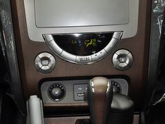 2014款 2.7T 自动 四驱豪华导航版 5座