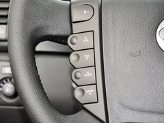 2014款 2.7T 自动 四驱豪华导航版 5座