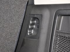 2014款 2.7T 自动 四驱豪华导航版 5座