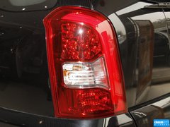 2014款 2.7T 自动 四驱豪华导航版 5座