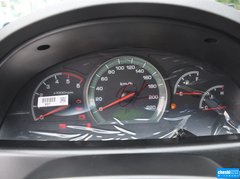 2014款 2.7T 自动 四驱豪华导航版 5座
