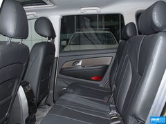 2014款 2.7T 自动 四驱豪华导航版 5座