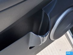 2014款 2.7T 自动 四驱豪华导航版 5座