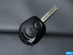 2014款 2.7T 自动 四驱豪华导航版 5座