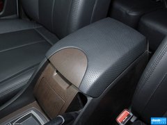 2014款 2.7T 自动 四驱豪华导航版 5座