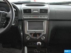 2014款 2.7T 自动 四驱豪华导航版 5座