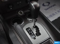 2014款 2.7T 自动 四驱豪华导航版 5座