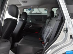 2014款 2.7T 自动 四驱豪华导航版 5座