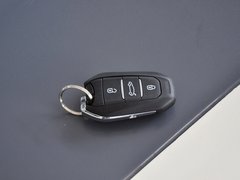 雪铁龙C4L 2013款 1.8L 手动 劲智版