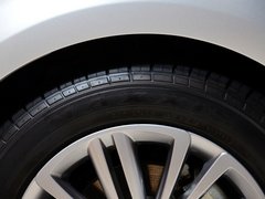 2013款 1.8L 手动 劲享版