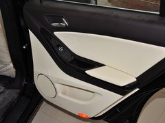 2013款 1.5TID DCT 尊贵型
