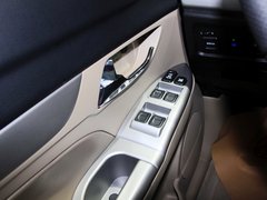 2013款 2.0L 手动 豪华型 5座