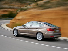 2013款 335i 3.0T 自动 风尚设计套装