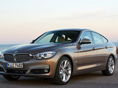2013款 335i 3.0T 自动 风尚设计套装