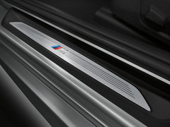 2013款 335i 3.0T 自动 风尚设计套装