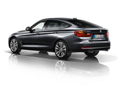 2013款 335i 3.0T 自动 风尚设计套装