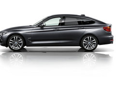 2013款 335i 3.0T 自动 风尚设计套装