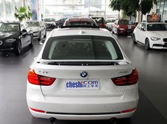 2013款 335i 3.0T 自动 风尚设计套装
