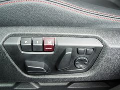 2013款 335i 3.0T 自动 风尚设计套装