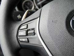 2013款 335i 3.0T 自动 风尚设计套装