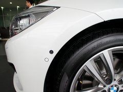 2013款 335i 3.0T 自动 风尚设计套装